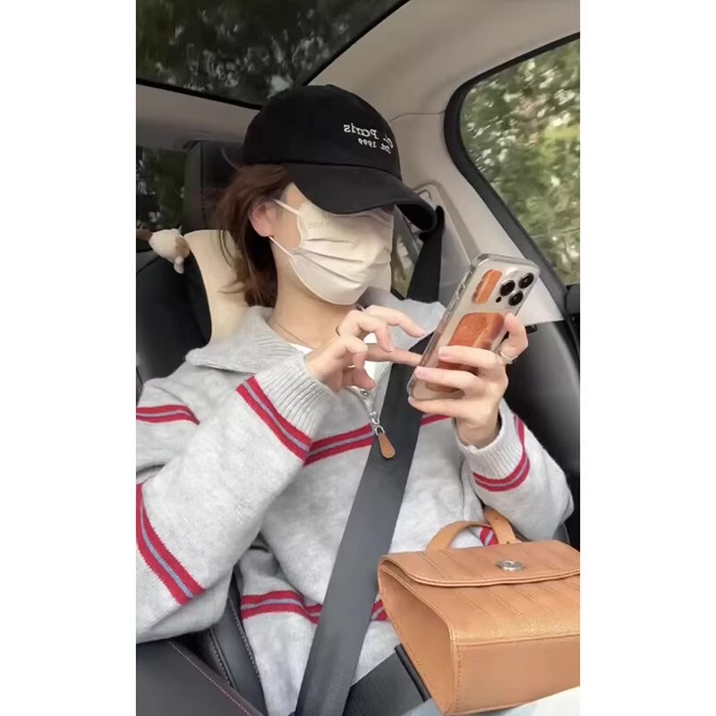 American-Style Lazy College Style Gray Striped Half-Zip Sweater for Women, Autumn and Winter Thickened Polo Collar Raccoon Fleece Knitwear