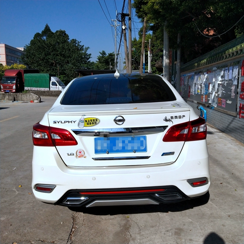 Nissan Xuanyi cánh đuôi 12-18 mới sylphy đặc biệt sửa đổi áp lực ngang cánh đuôi cố định lắp đặt cánh miễn phí duoi gio xe oto