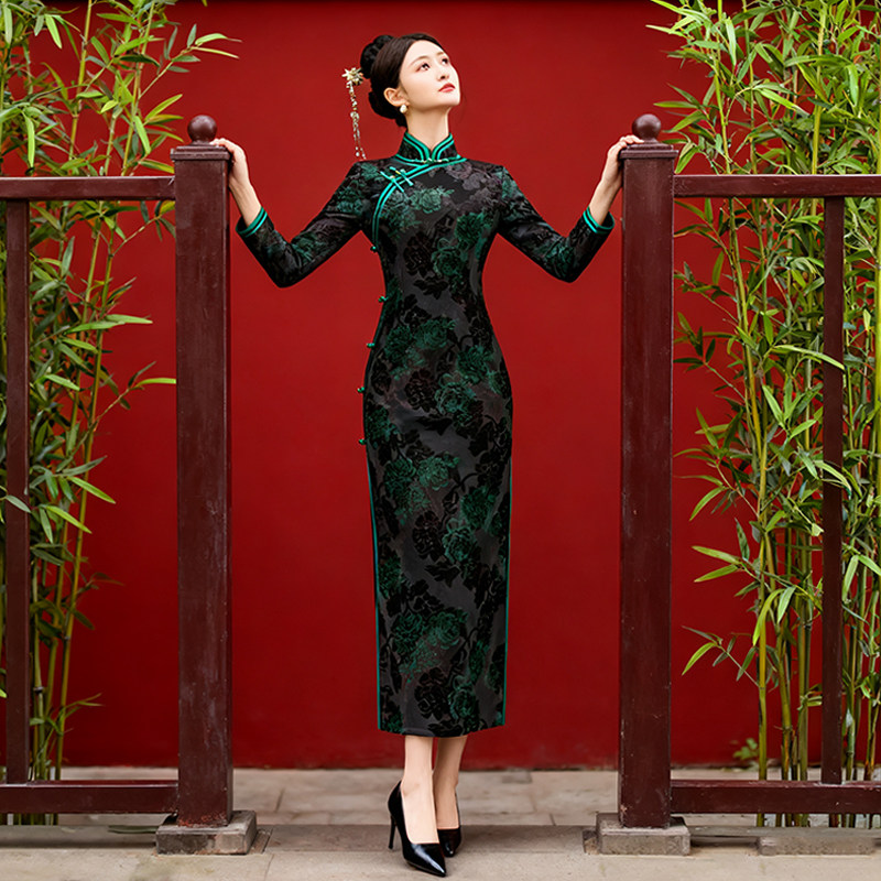 冬天穿什么加厚连衣裙👗适合大学生？时尚保暖两不误