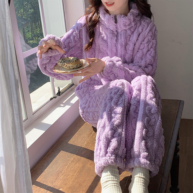 Coral Velvet Pajamas for Women in Autumn and Winter, Long-Sleeved Korean Style, Sweet, Thickeneded and Warm, Flannel Zipper Style Home Wear Set Coral Velvet Pajamas for Women in Autumn and Winter, Long-Sleeved Korean Style, Sweet, Thickeneded and Warm, Flannel Zipper Style Home Wear Set