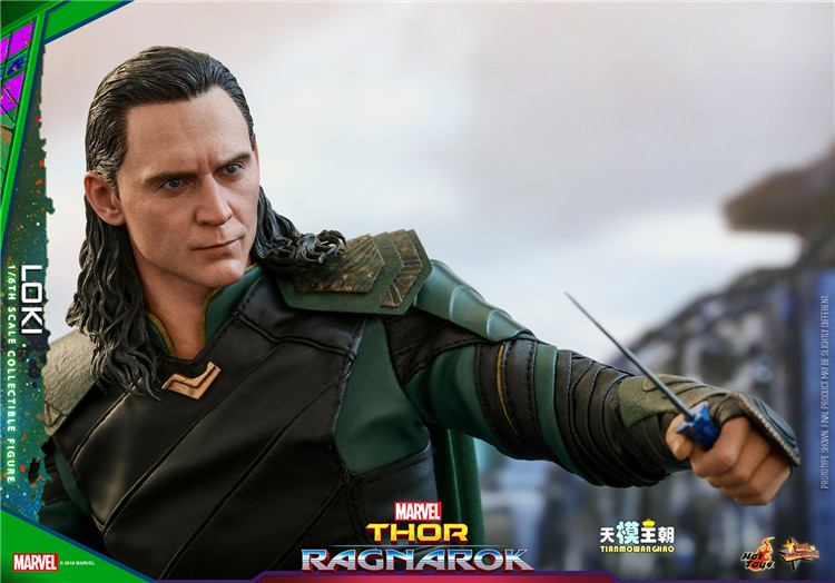 Купить атрибутику Фигурка Локи Thor 3 Ragnarok HOT TOYS Коллекционная мерчандайз