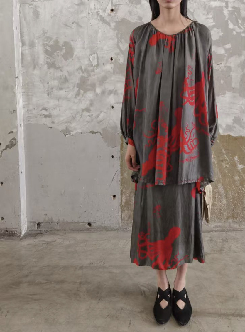 Spot uma Whang 21ss early spring new red octopus ink dye shirt blouse blouse