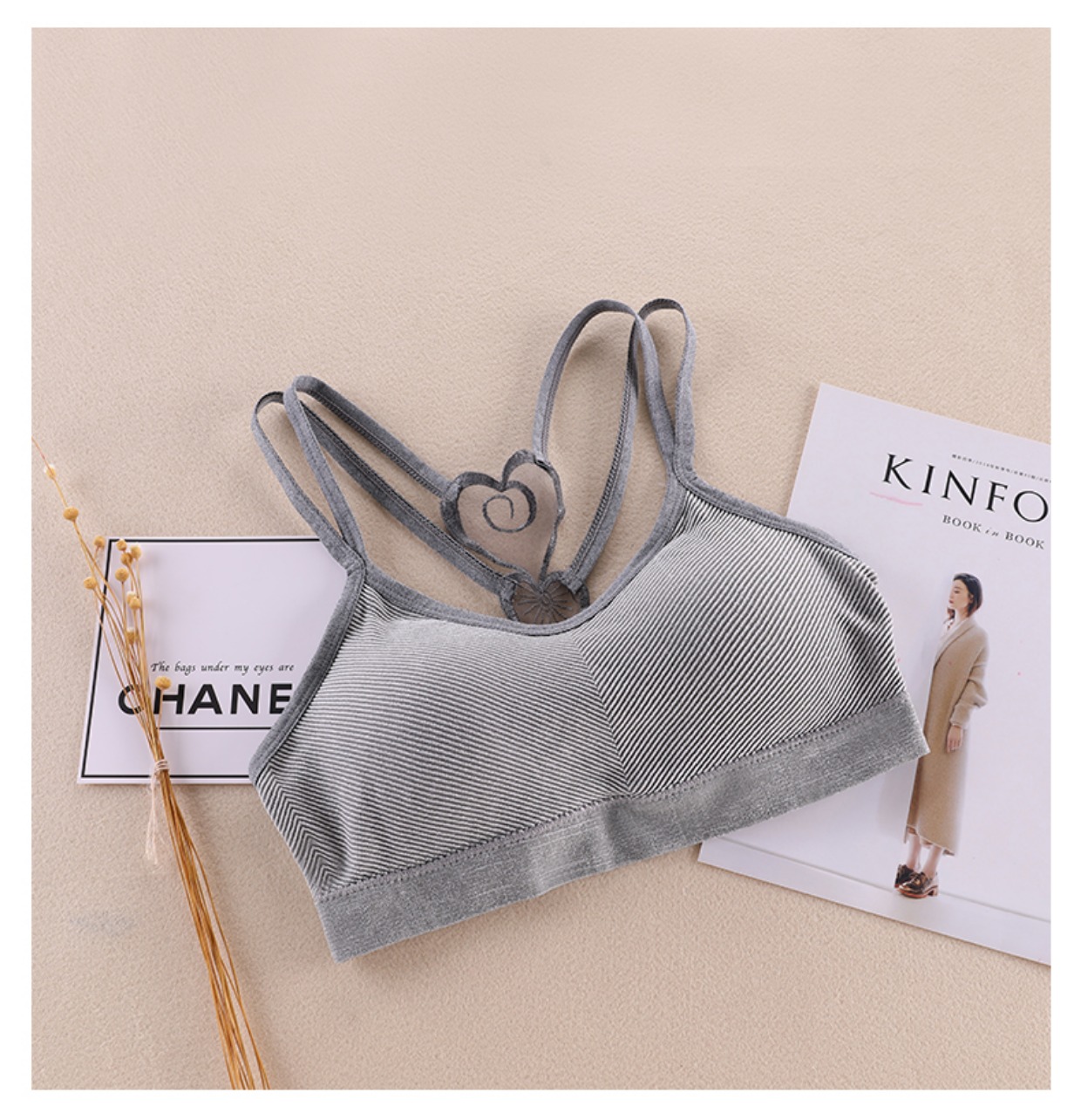 Áo vest nữ có đệm ngực Ngực áo ngực có dây đeo ngực Đoạn ngắn Làm đẹp trở lại đồ lót thoải mái khi ngủ bra không dây