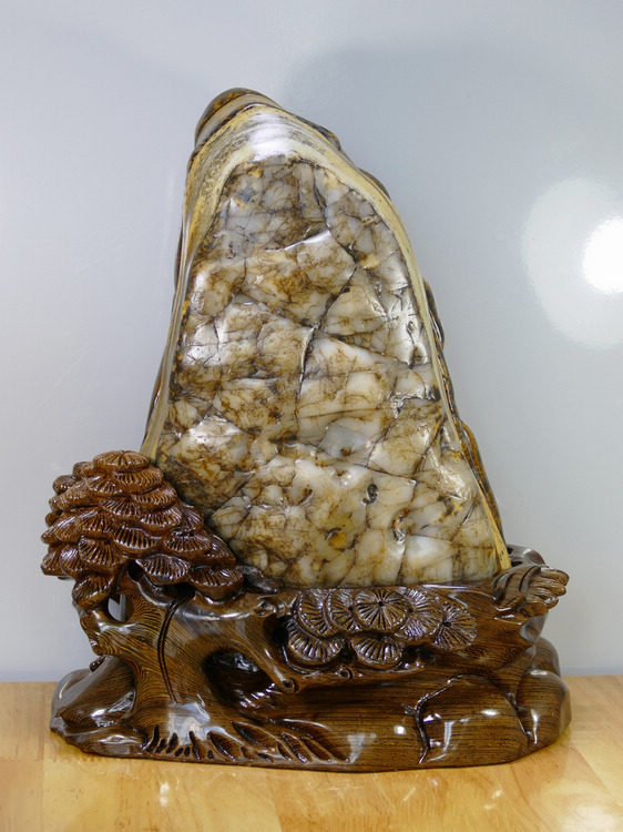 Natural water rushing stone Qishi Dahua color jade rough stone sightseeing stone ornaments Feng Gaoluan Show