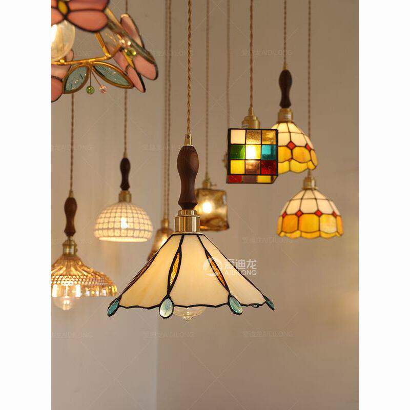 Bathroom Small Pendant Light, Vintage Pendant Light, Butterfly Pendant Light, Wireless Rechargeable Vintage Style Room Decoration, Rose Flower