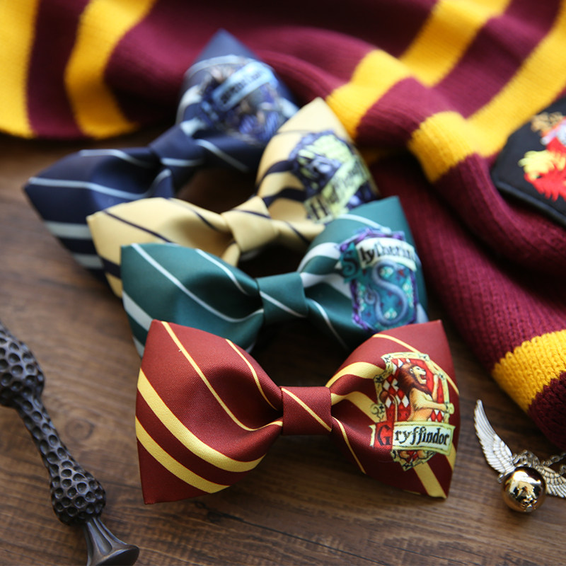 NOTKNOT original Harry Potter series Hogwarts Magic Academy Inglo accompanied by the Brothers of the Inn