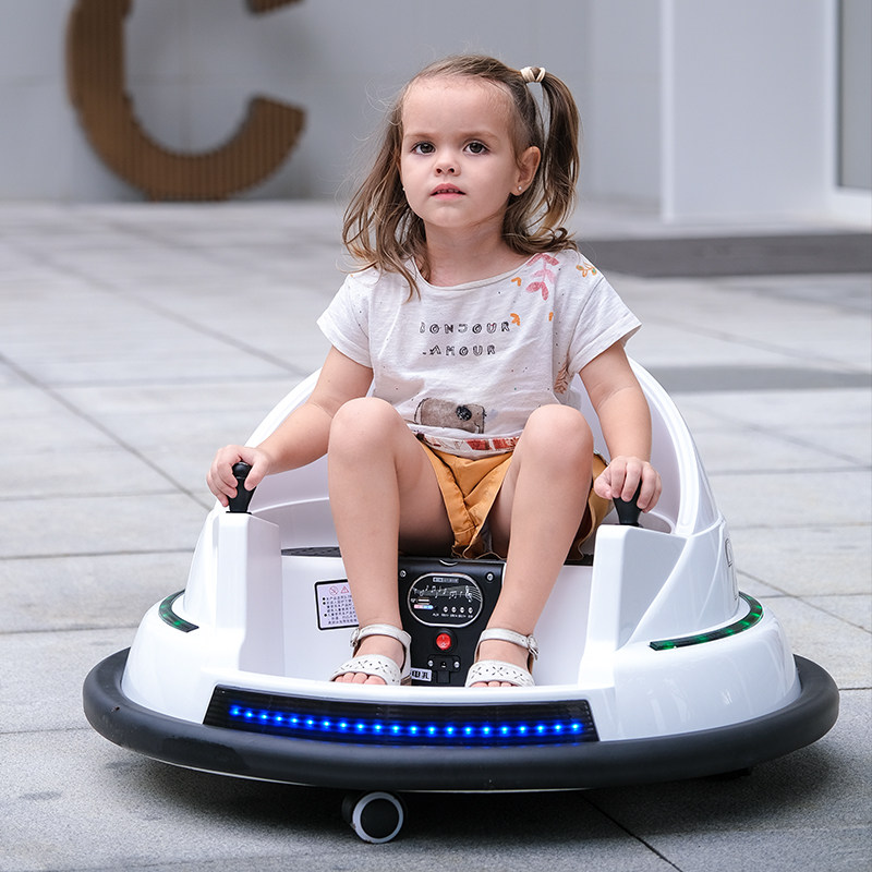 Children's electric bumper car Drift car remote control of sitting person indoor rotating Cardiner charging flying saucer parent-child baby