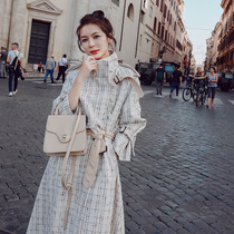 Hepburn small fragrant wind plaid woolen coat womens long 2021 new autumn and winter temperament loose thick coat