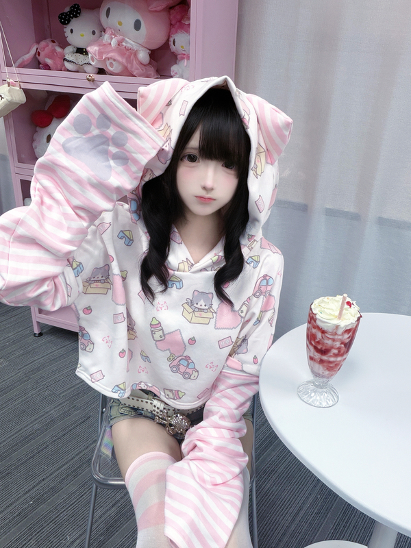 Old School Girl Original Toy Meow Cute Japanese-Style Adorable Cat Ear Thin Sweatshirt with Detachable Striped Sleeves