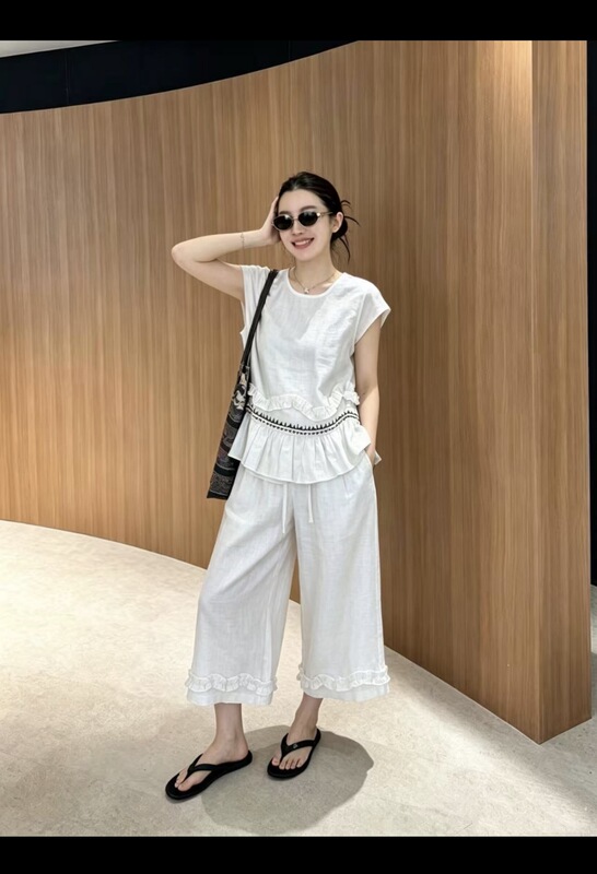 46-6209 Linen Sleeveless Top and Cropped Pants Two-Piece Set O4