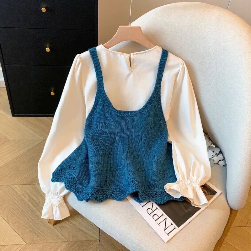 2026 New Korean Style Age-Reducing Lace Knitted Camisole for Women, Spring Short Loose Sleeveless Sweater Vest