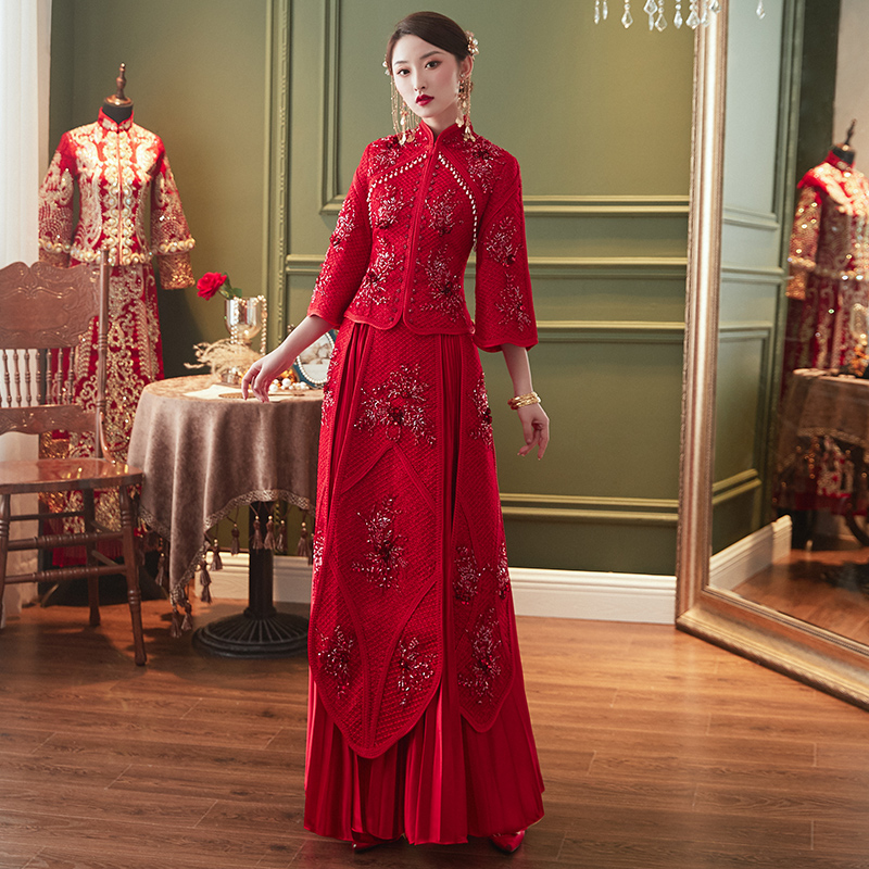 Red suhe traditional wedding dress, 2020, Chinese style, 2021 collection Red suhe traditional wedding dress, 2020, Chinese style, 2021 collection