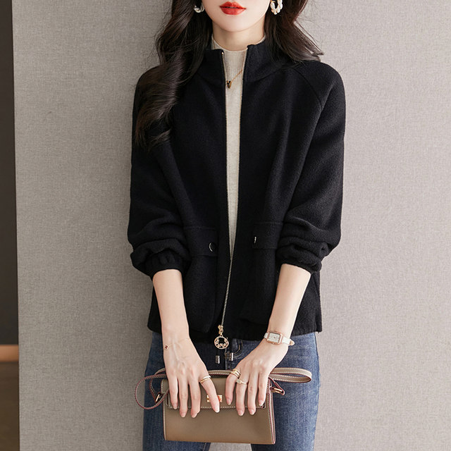 Autumn stand-up collar jacket women's 2022 new explosion style fashion loose short style design small spring and autumn baseball uniform