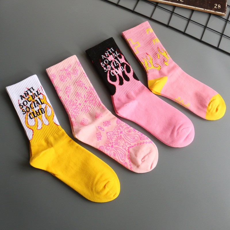 Mid-Length Socks for Men, European and American Style, Skateboard, Student, Unisex, Trendy Brand, Street Style, Personalized Letters, Flame Design, High-Top Sports Socks for Women