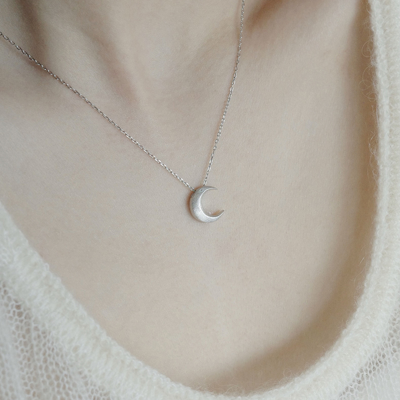 Magena Moon Necklace Original Design Niche Satin Brushed Crescent 925 Silver Cool and Simple for Commuting