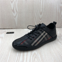 Clearance treatment 19 autumn new leather mens shoes elastic band round head breathable fashion flat bottom splicing panel shoes