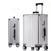 Глянцевый серебристый алюминий в стиле ретро