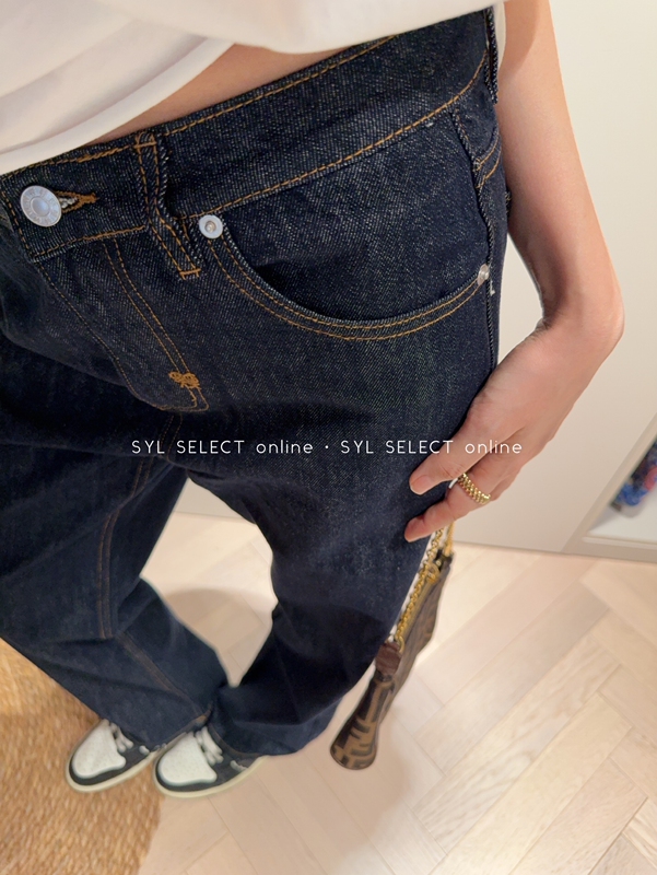Sweetly Cool and Fashionable, Slimming and Super Stylish, High-Quality Stickman Embroidery Raw Denim Loose Straight-Leg Jeans