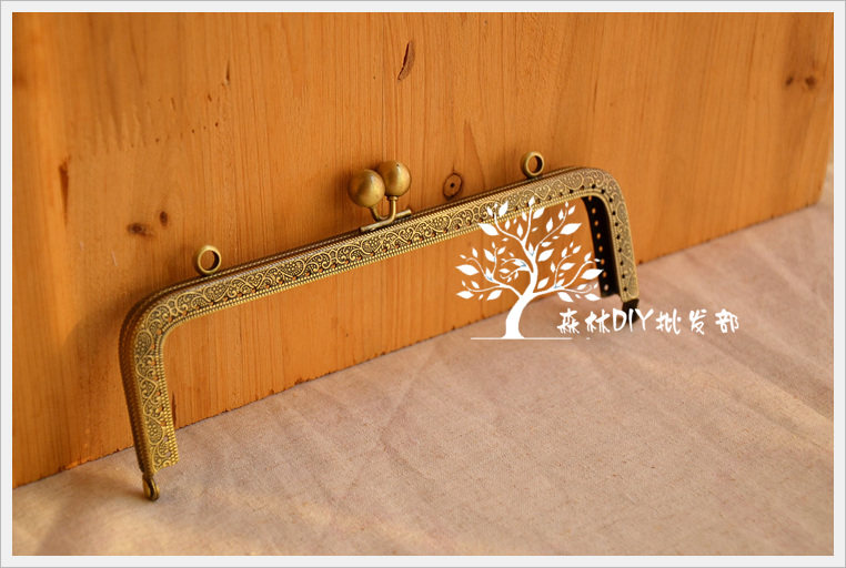 (forest wholesale) 20CM ancient bronze sculptures with constant holes square large deposit of 10