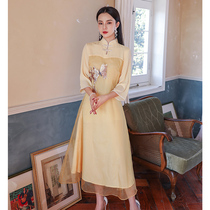 Improved version of cheongsam 2021 spring and summer new girl young Chinese style embroidery retro female slim dress
