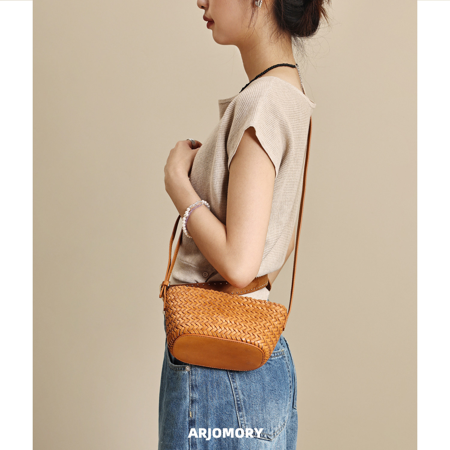 ARJOMORY Original Design Luxury Top Grain Cowhide Hand-Woven Basket Bag for Women 2026 Crossbody Small Bag - Thumbnail 2