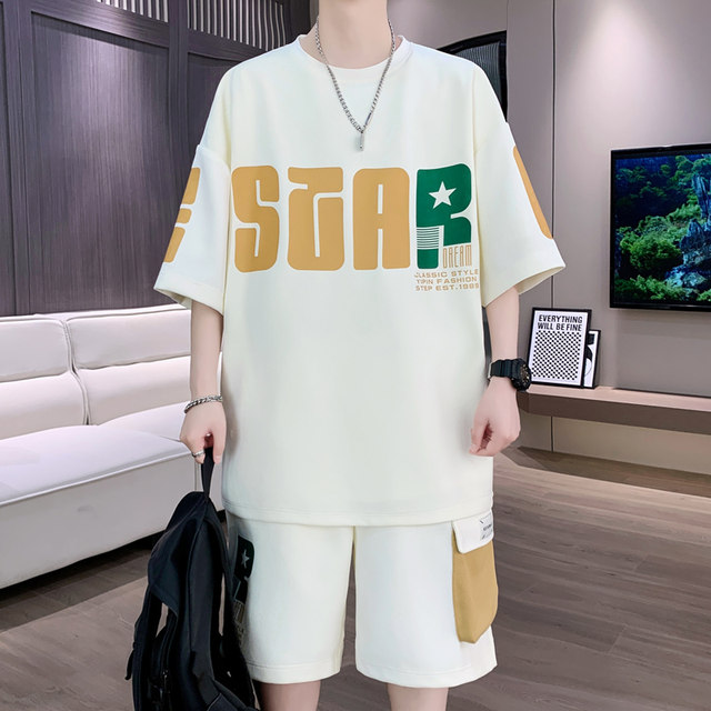 Ice Silk Short-Sleeved Shorts Set for Men in Summer, Spliced Loose T-Shirt for Men, Paired with a Complete Set of Casual Sportswear