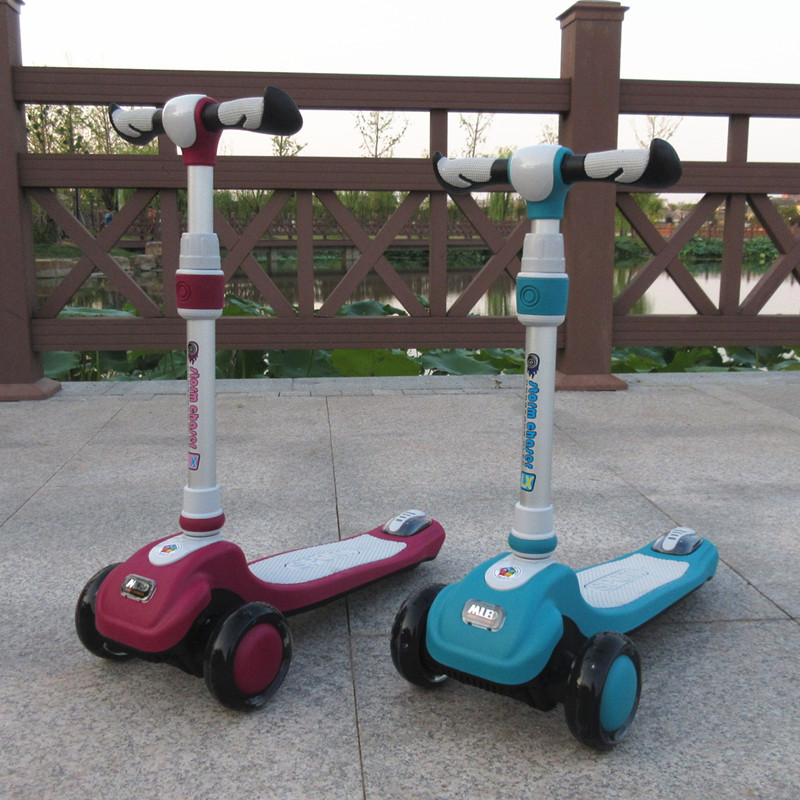 Mitblueprint scooter children's bicycle single - foot 2 - 8 year old scooter start skateboard Milan skateboard skateboard car