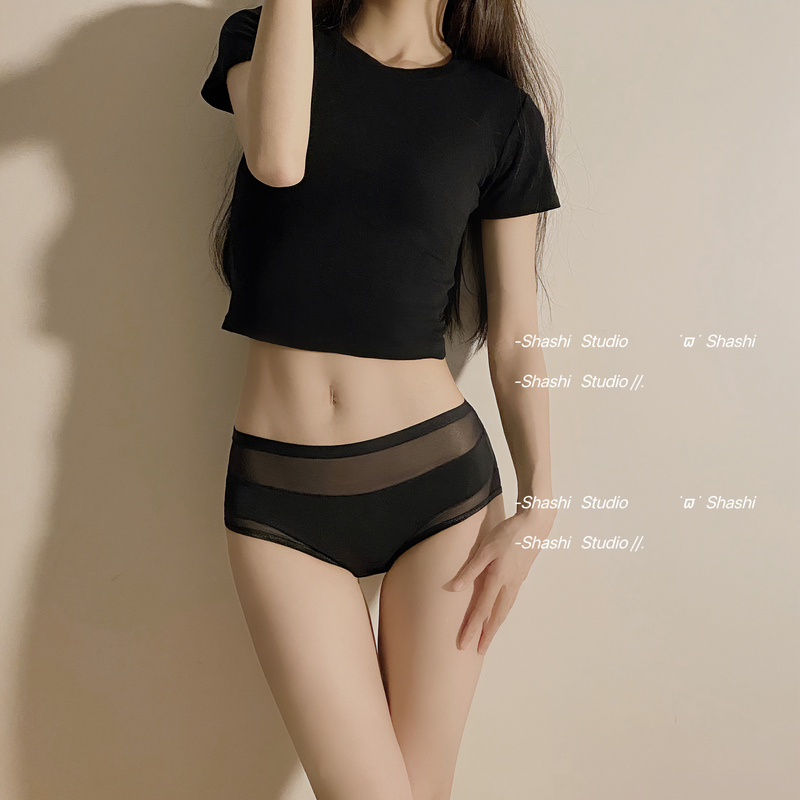 Women's Underwear 2026 New Style Sexy Pure Cotton Antibacterial Crotch Mid-Waist Seamless Pure Desire Mesh Lace Triangle Shorts