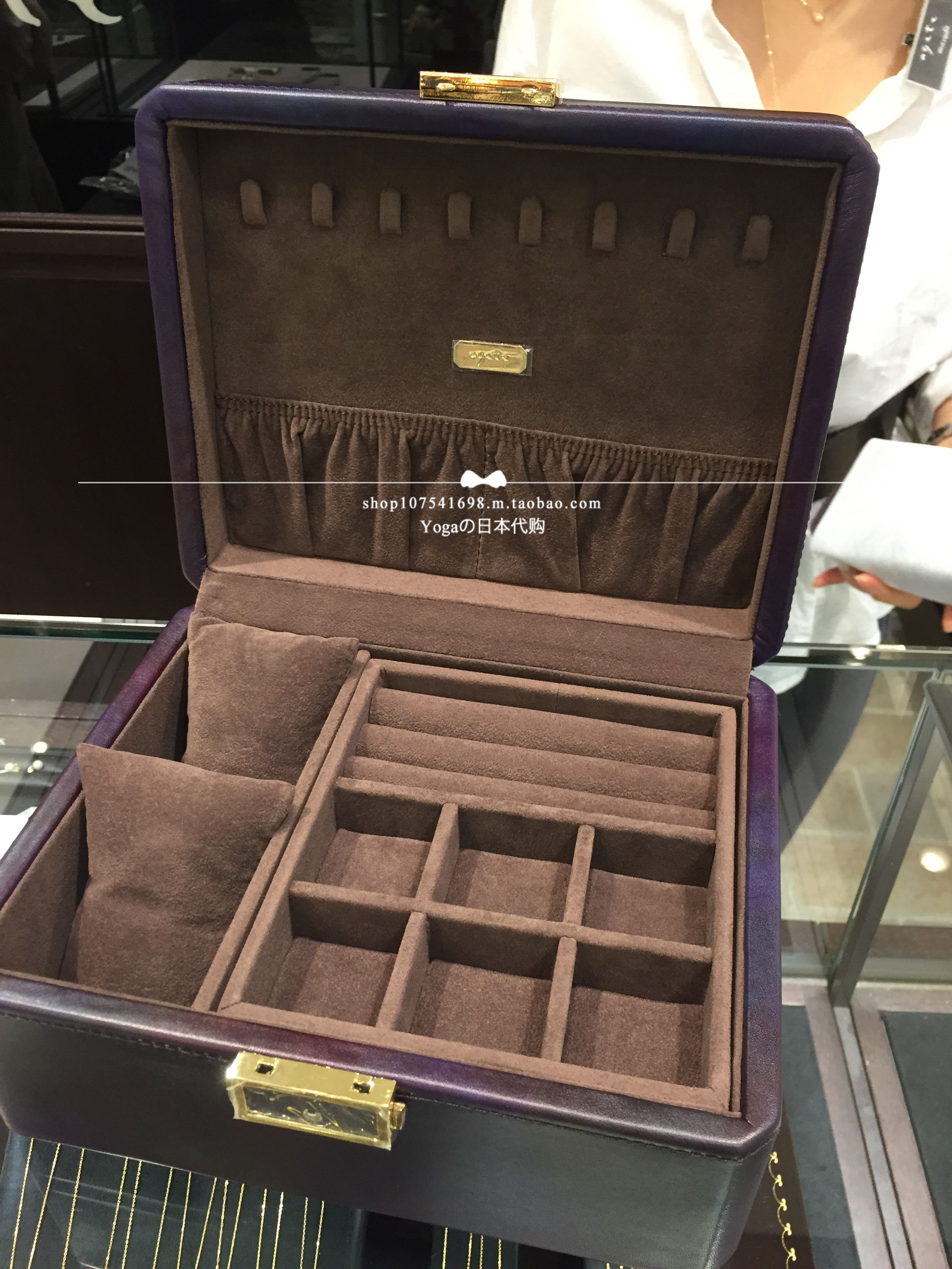 Japan direct delivery agete limited vintage pattern exquisite jewelry box