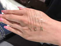  Japan direct mail AHKAH 18K gold diamond super flash letter necklace Clavicle chain