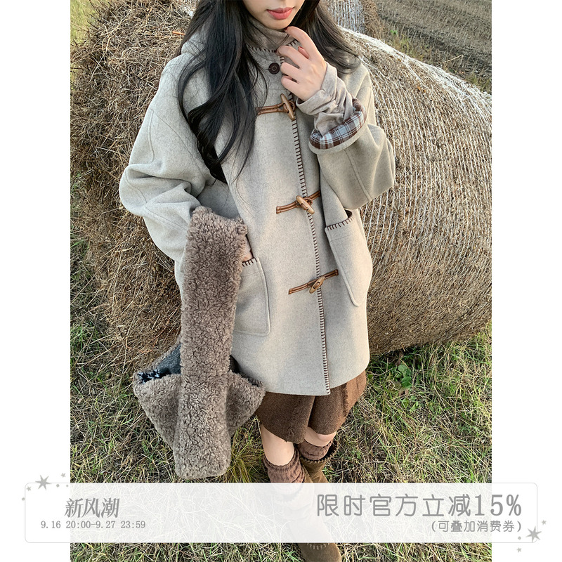 Hollyde Map Vintage Duffle Coat with Quilted Woolen Fabric for Women, Winter Shell Embroidery Plaid Patchwork Hooded Jacket