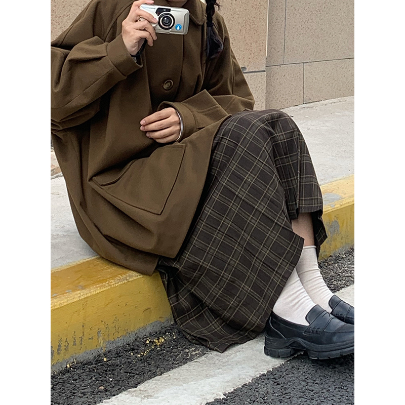 Horrid map double pocket woolen coat women's autumn and winter 2022 new doll collar solid color loose all-match top