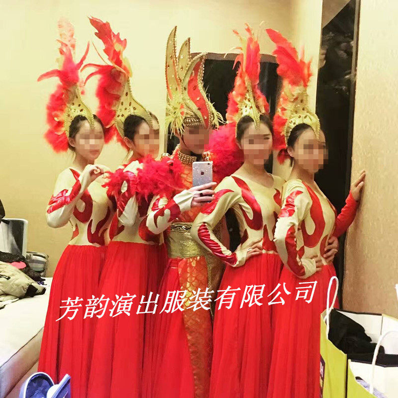 The large opening dance inspired costumes inspired to play the original.