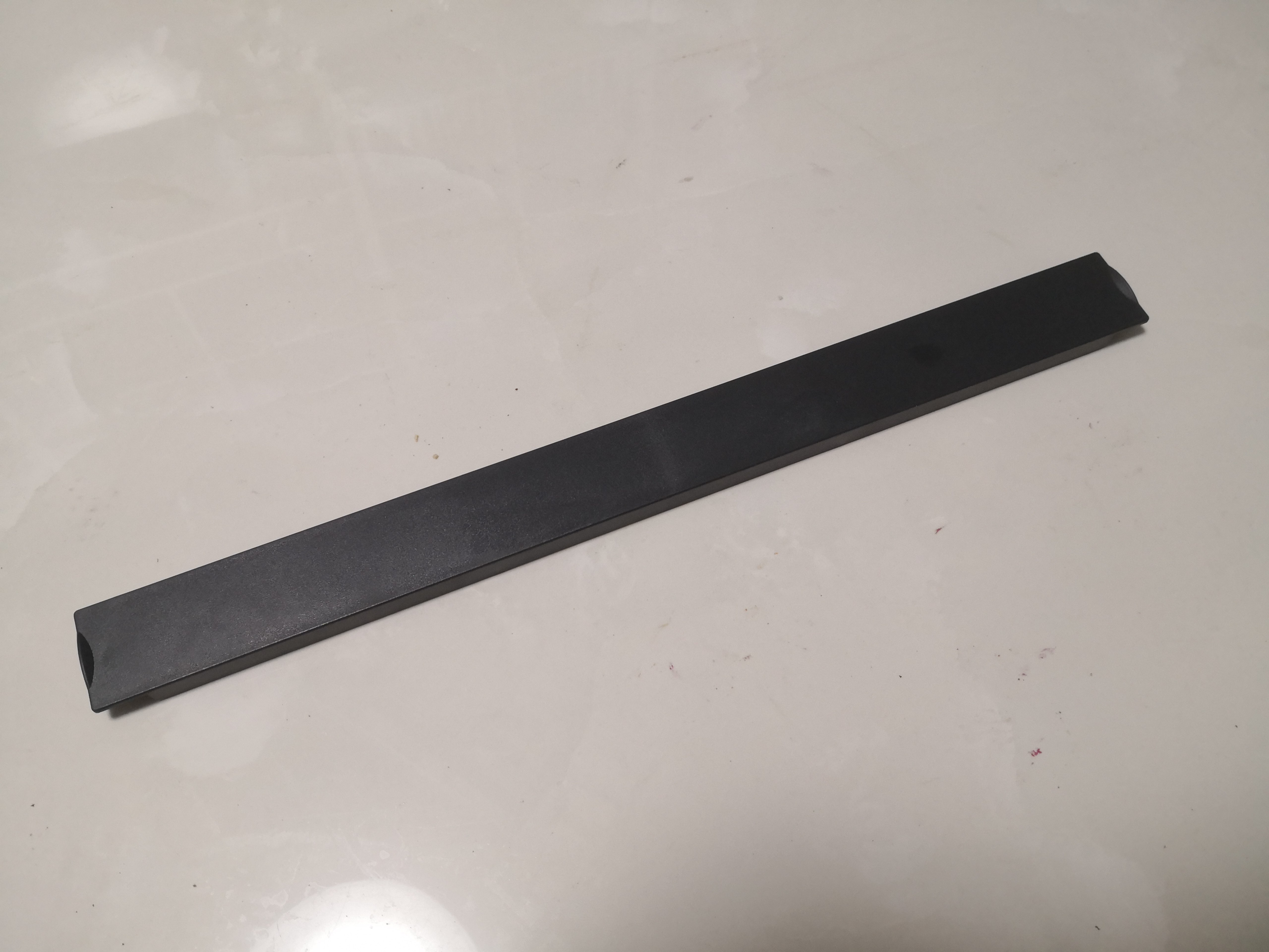 19-inch Internet cabinet blind plate free of screw 1u plastic buckle cabinet bezel 1u cover plate false panel 1U blind plate