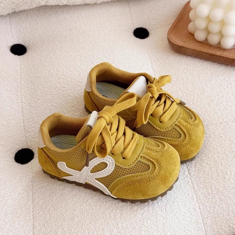 Korean Style Children's Forrest Gump Shoes 2026 Spring/Summer Retro Unisex Soft-Soled Breathable Versatile Fashion Velcro Training Shoes