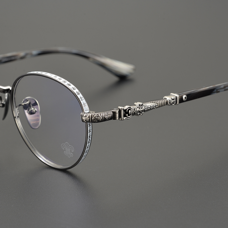 Light Luxury Japanese-Style Hand-Carved Vintage Round Eyeglass Frames, Ultra-Light Pure Titanium, Suitable for Both Men and Women, Can Be Fitted with Prescription Lenses, Blue Light Blocking, Photochromic Light Luxury Japanese-Style Hand-Carved Vintage Round Eyeglass Frames, Ultra-Light Pure Titanium, Suitable for Both Men and Women, Can Be Fitted with Prescription Lenses, Blue Light Blocking, Photochromic