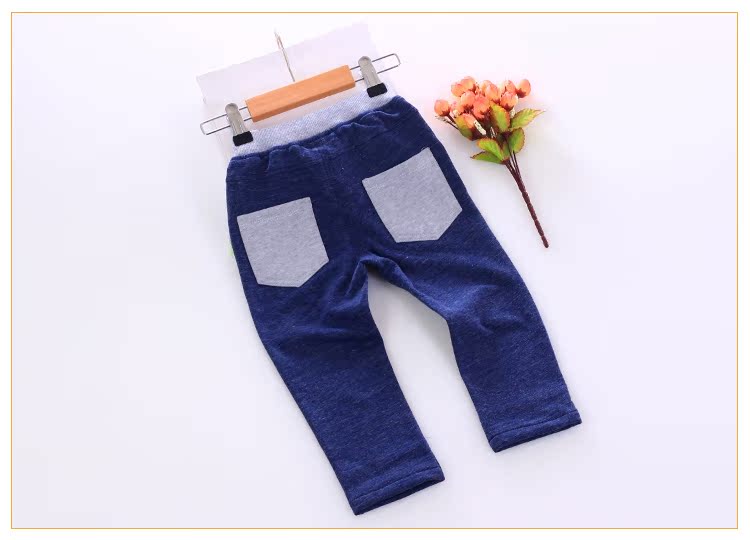 Mới bé trai và bé gái Tongtai giả quần denim mùa xuân và mùa thu bé ra quần bé thường mặc quần thể thao hoang dã - Quần jean quần jean baggi trẻ em