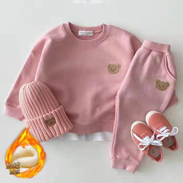 Korean version of the baby bear round neck sweater sports pants casual suit children's autumn and winter plus velvet two-piece set