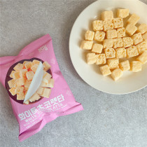 Lent white chocolate small cube wafer cookie youus friend Shi Korea imported convenience store mini cookie