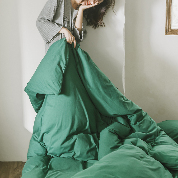 Chăn đơn mảnh màu nude ngủ bông đan chăn quilt đơn 1,5x2.0 mét đôi nam đơn giản - Quilt Covers chăn hè
