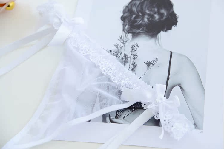 Châu Âu và Hoa Kỳ cao cấp gợi cảm ren đen trong suốt cám dỗ garter thong T quần phù hợp đai nịt bít tất thắt lưng nữ
