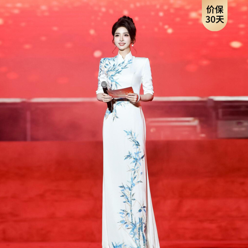 New Chinese-Style Stage Performance Attire 2026 New Model Host Banquet Vocal Performance Exam Solo Fishtail Elegant Evening Dress New Chinese-Style Stage Performance Attire 2026 New Model Host Banquet Vocal Performance Exam Solo Fishtail Elegant Evening Dress