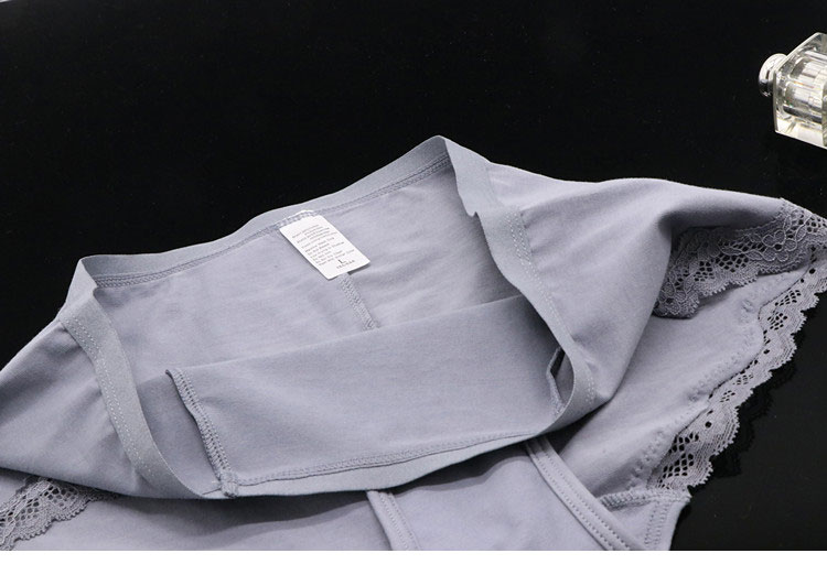 Cotton mid-eo đồ lót Châu Âu và Hoa Kỳ mới ren vải cotton nữ đồ lót thoải mái thoáng khí quần short eo cao shop đồ lót cao cấp