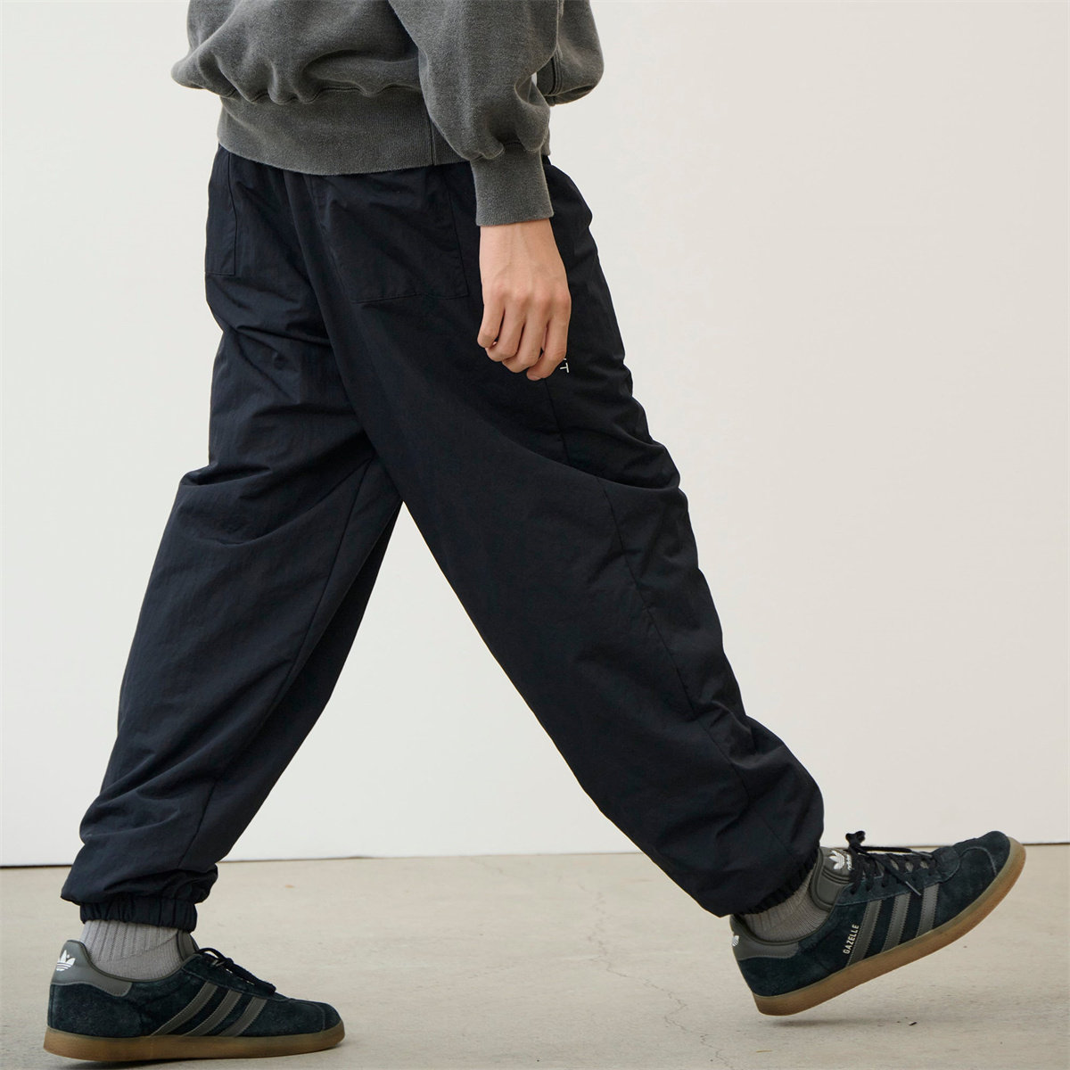 壹树DESCENDANT WHARF NYLON TROUSERS 尼龙束脚休闲长裤25AW评价- 淘宝网