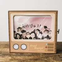 Розовый градуировал [музыкальная коробка]