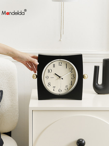Mandelda中古风风摆放式桌面摆件客厅玄关座钟装饰品电视柜台钟