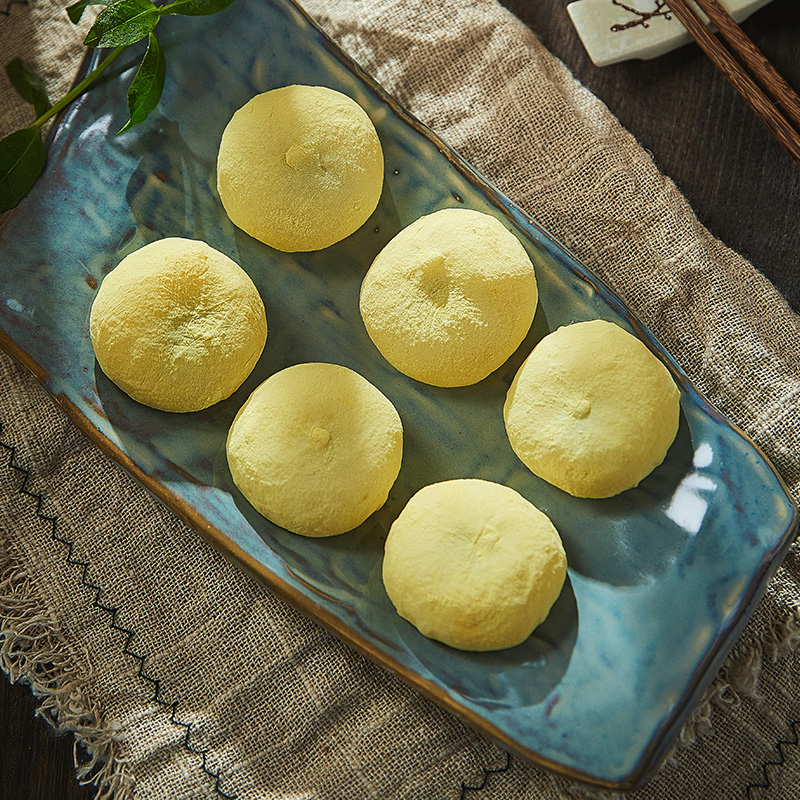 Freshly Made Sesame Pine Flowers Small Golden Group Handmade Traditional Pastry Breakfast Ningbo Specie Glutinous Rice Cake Snack