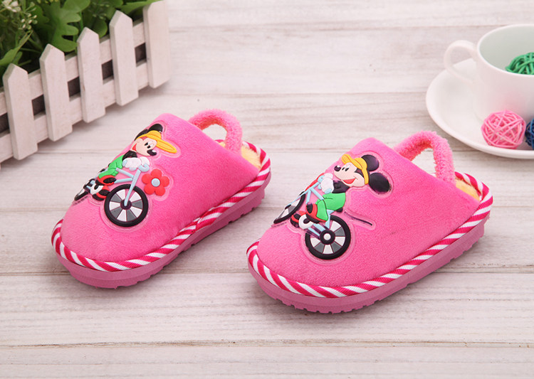 Pantoufles enfants en suède pour hiver - Ref 986770 Image 41