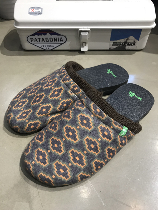 Sanuk Slippers with Navajo Ethnic Patterns, Pendleton Style, Winter Cotton Lining!