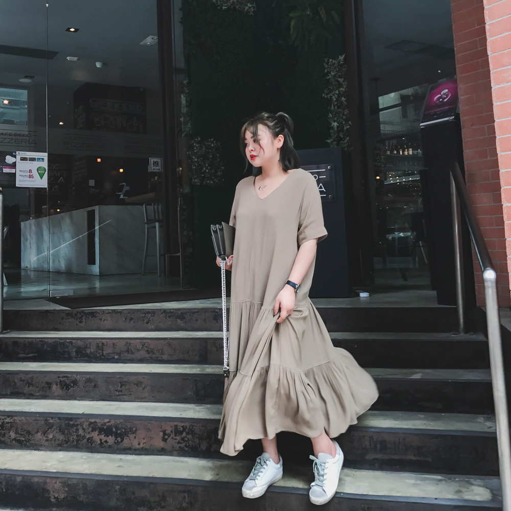 晶咕定制韩版百褶拼接宽松显瘦连衣裙女夏中长款韩版过膝短袖裙子